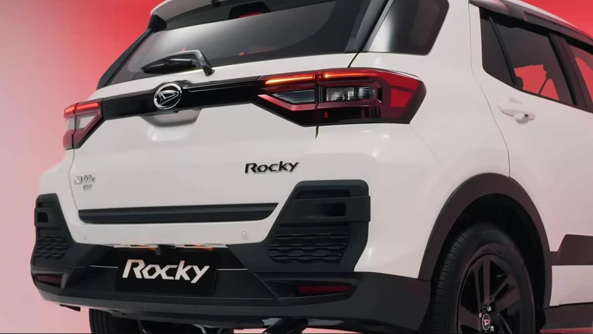 大发针对印尼市场推出Rocky越野特别版，搭载丰田RAV4同源越野套件：熏黑前杠
