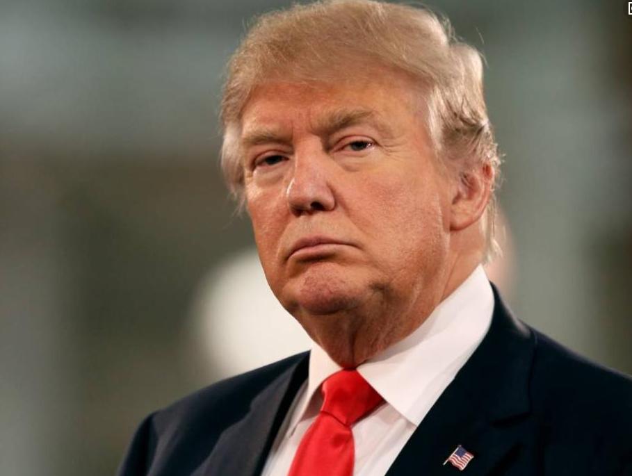 美国这日子，最近让人看明白啥叫内外交困。

油价为啥疯涨？伊朗那边的霍尔木兹海峡