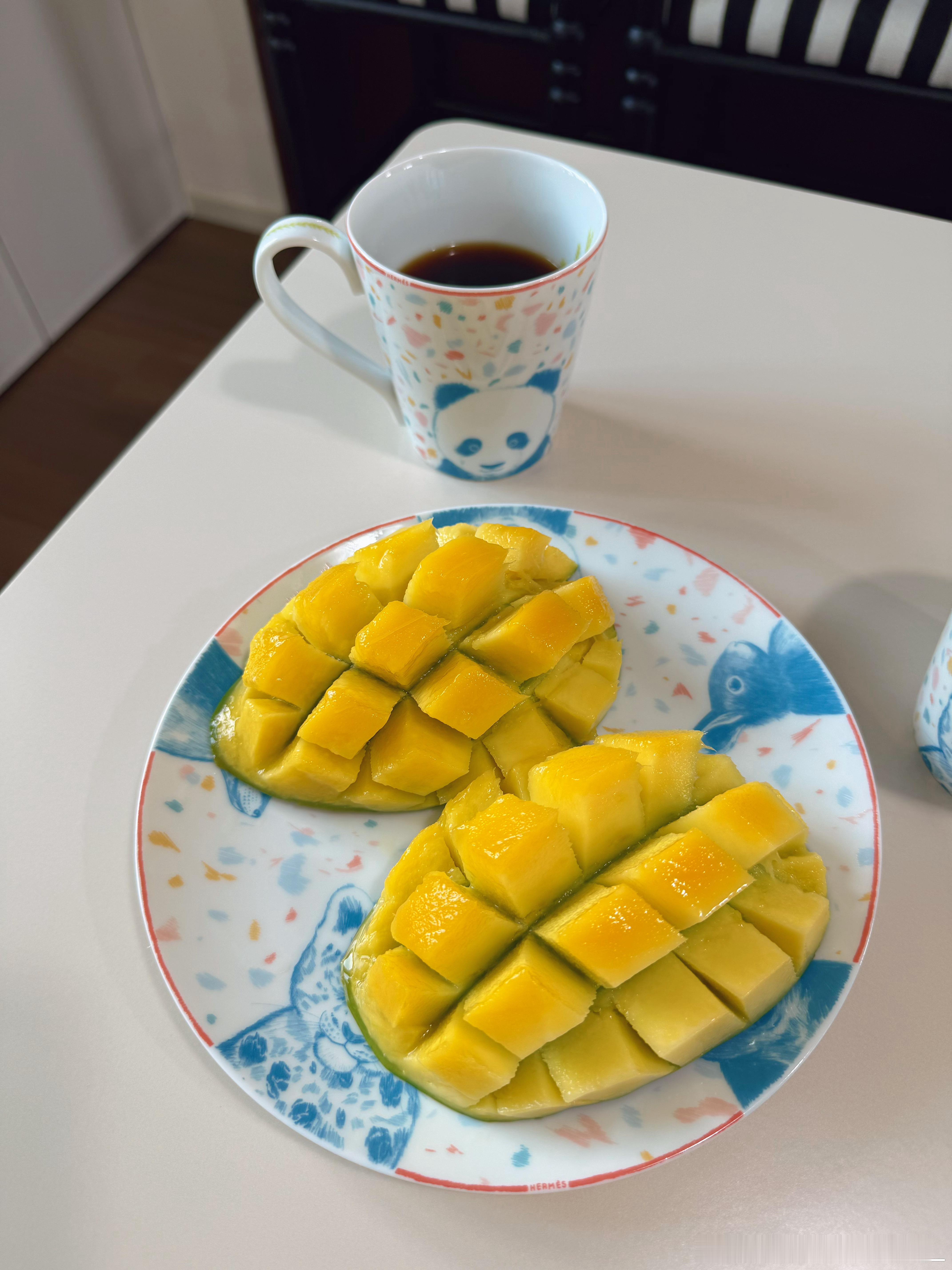 🥭酸酸甜甜的好吃！（不喜欢纯甜的） 