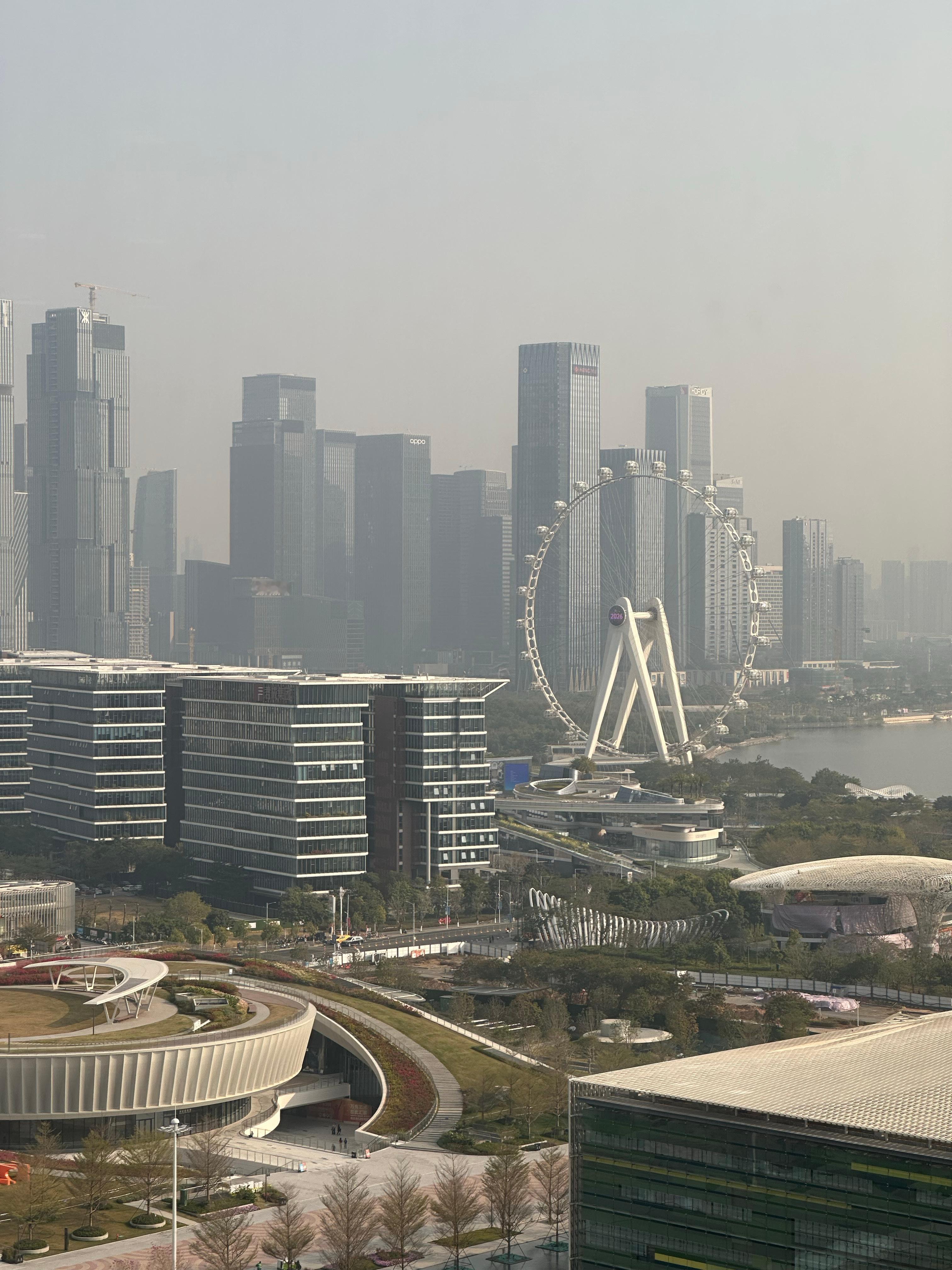 一早醒来天塌了，周五加仓有色金属的我大腿都快拍肿了