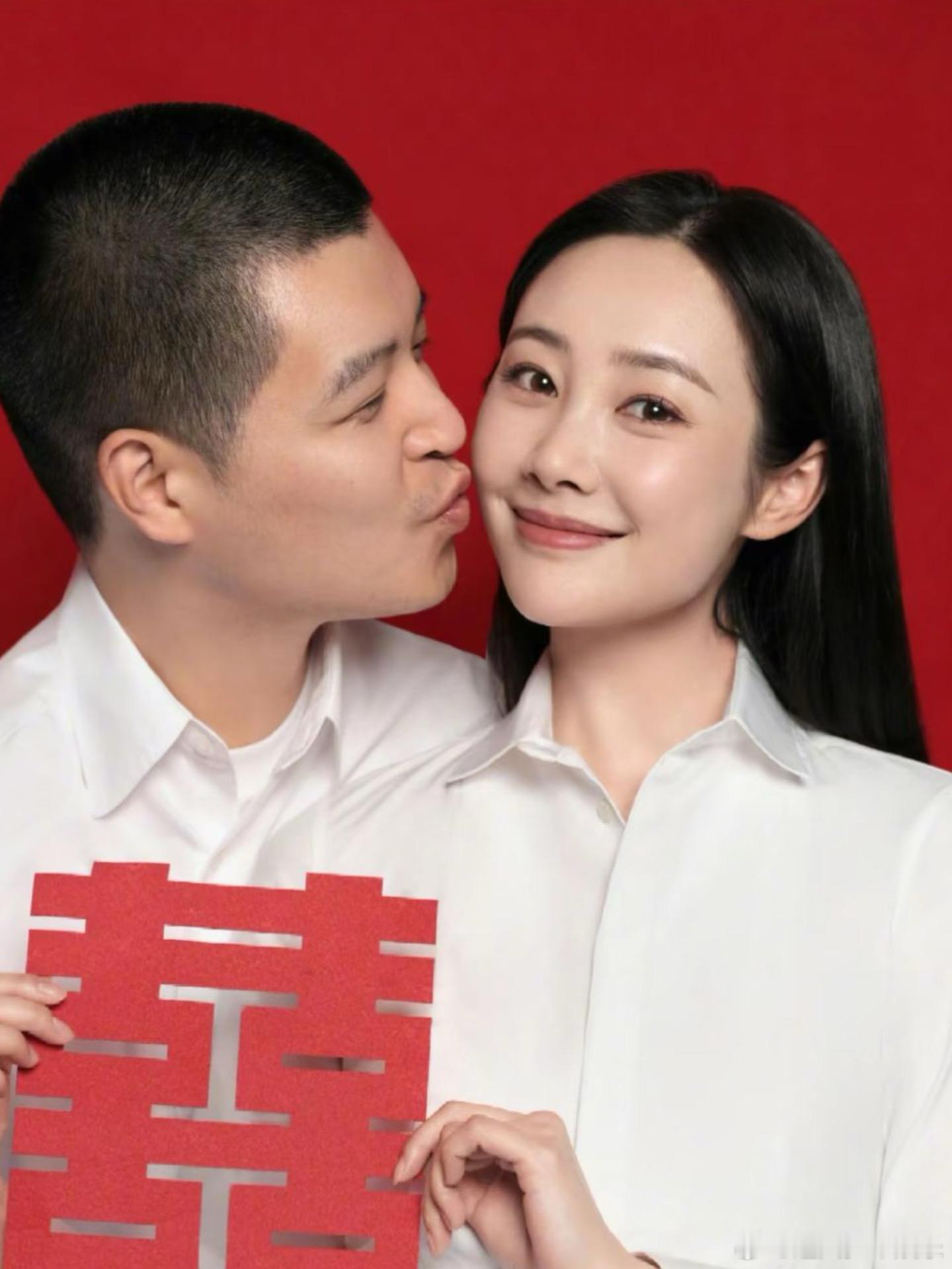 马頔为了通告费亲嘴李纯知道吗哈哈哈哈哈马頔嘴一噘对手就跟上，这默契绝了，我已经替