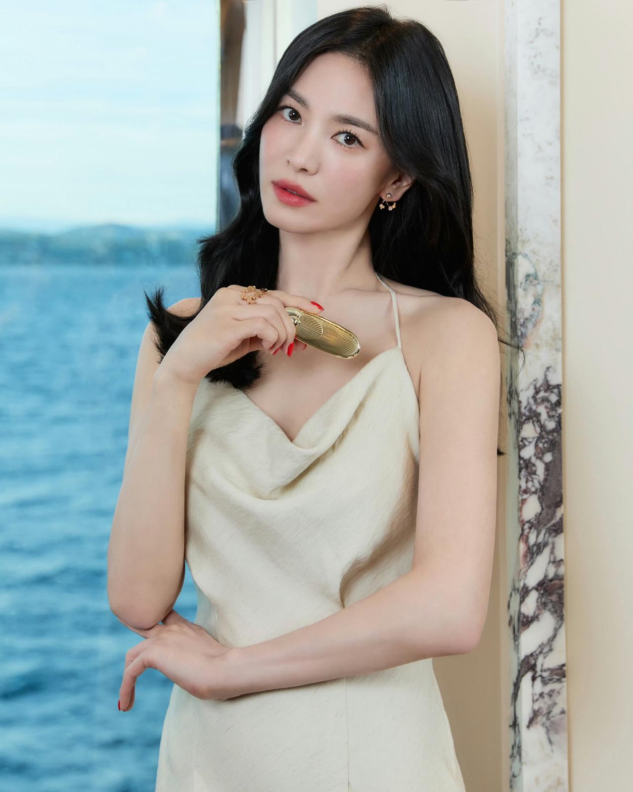 好美😍每一次出现都是光彩照人