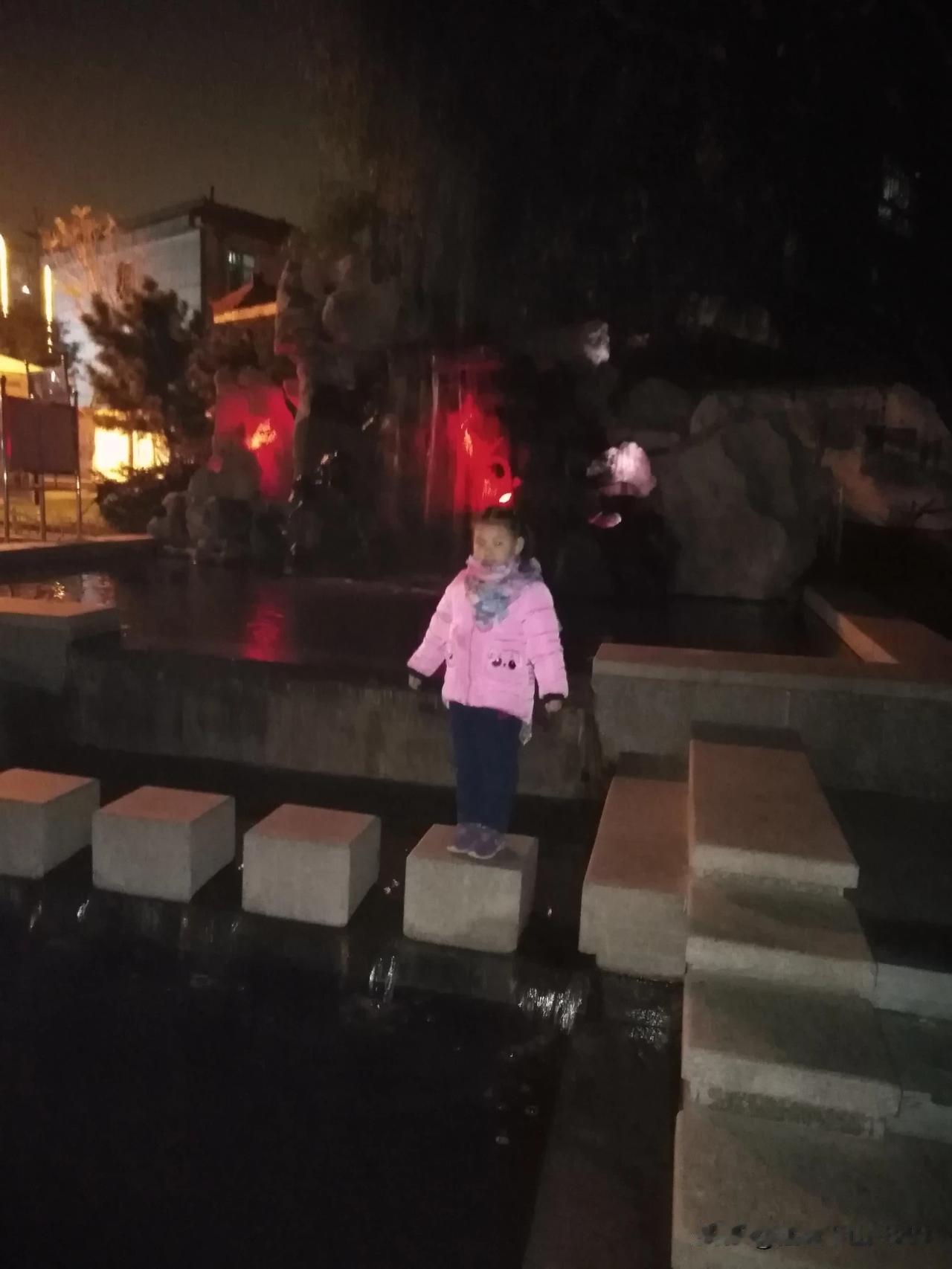 正定县常山公园夜景