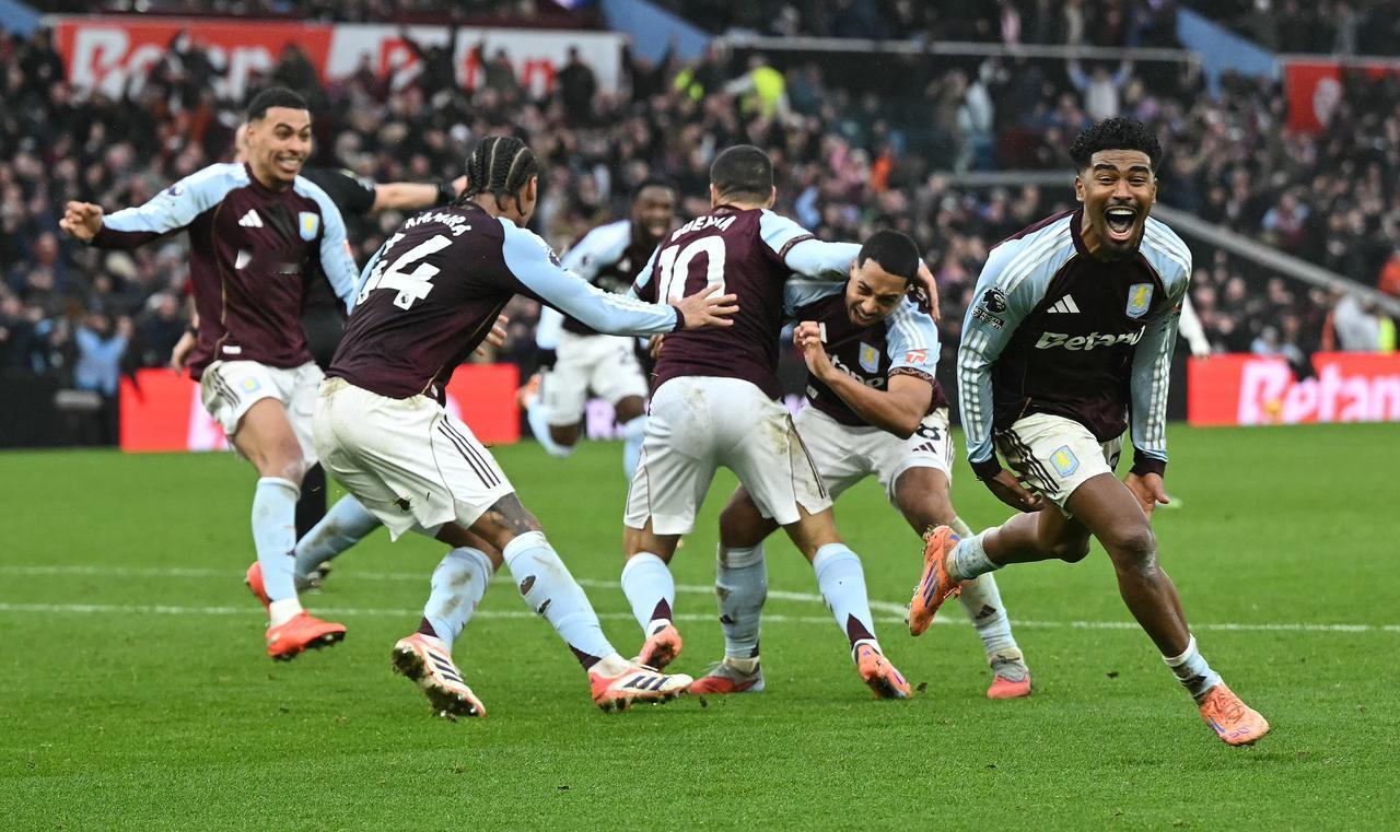 逆转乾坤
❌前4轮的维拉：1球难进
❌前5轮的维拉：1胜难求，仅得5分
----