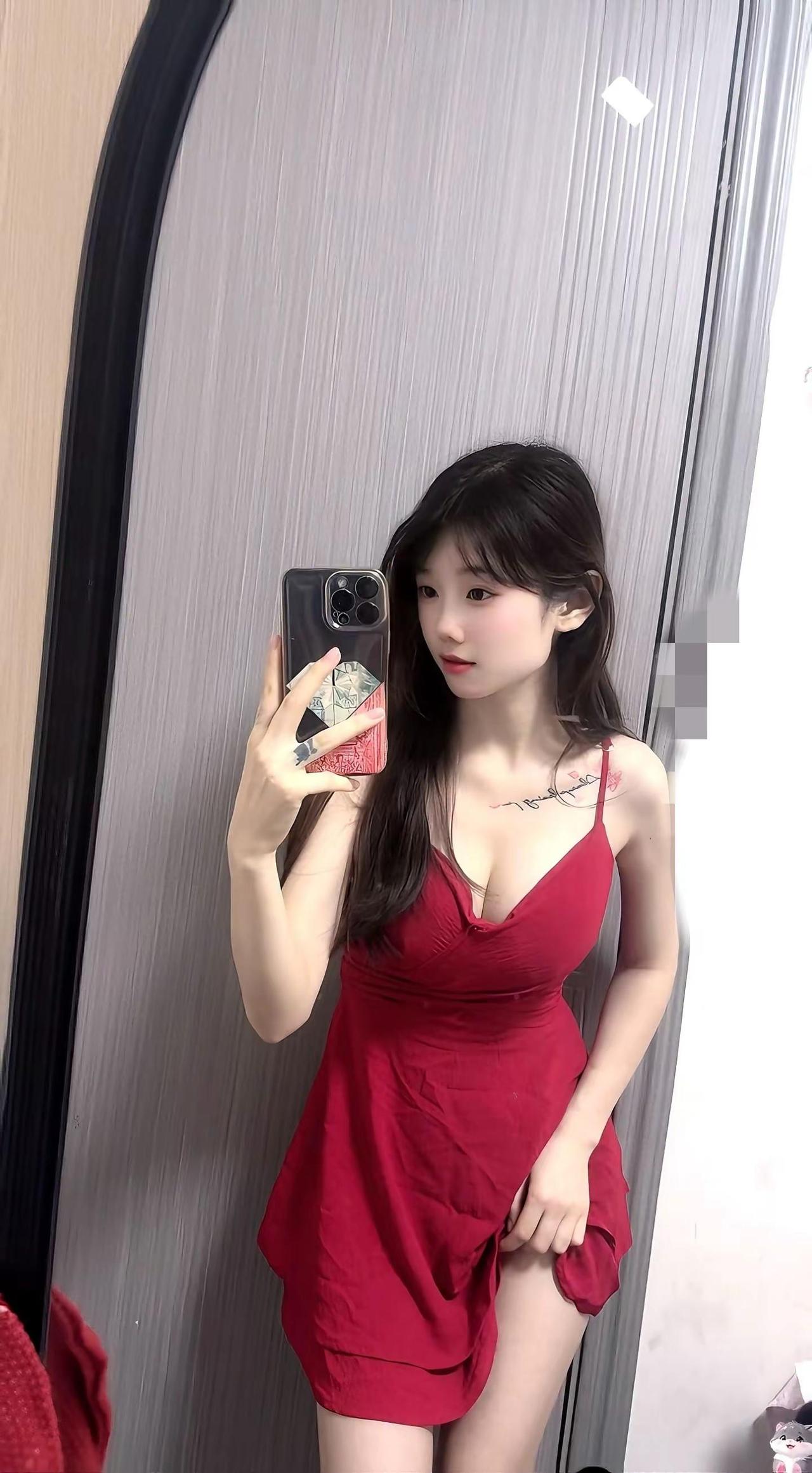 你不是想当我男朋友吗？来追我呀