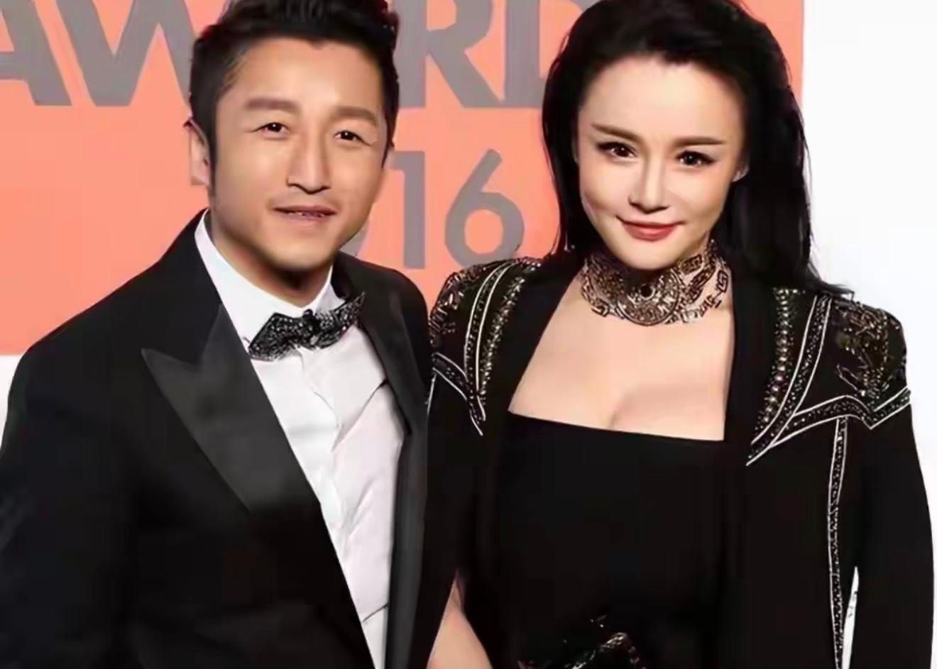 我也好奇冉莹颖在MBA班上都学了啥看好多评论把创业亏损全部归到冉莹颖身上，其实有