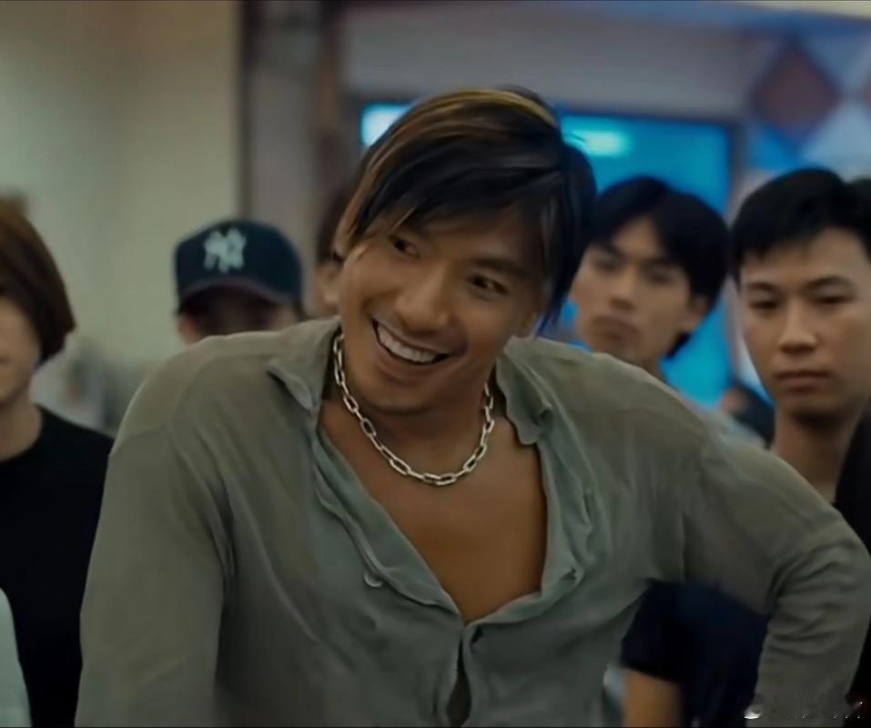 NBA各支球队开始慌了，因为雷霆队拥有快船队的选秀权。 原来这才是快船队平静的底