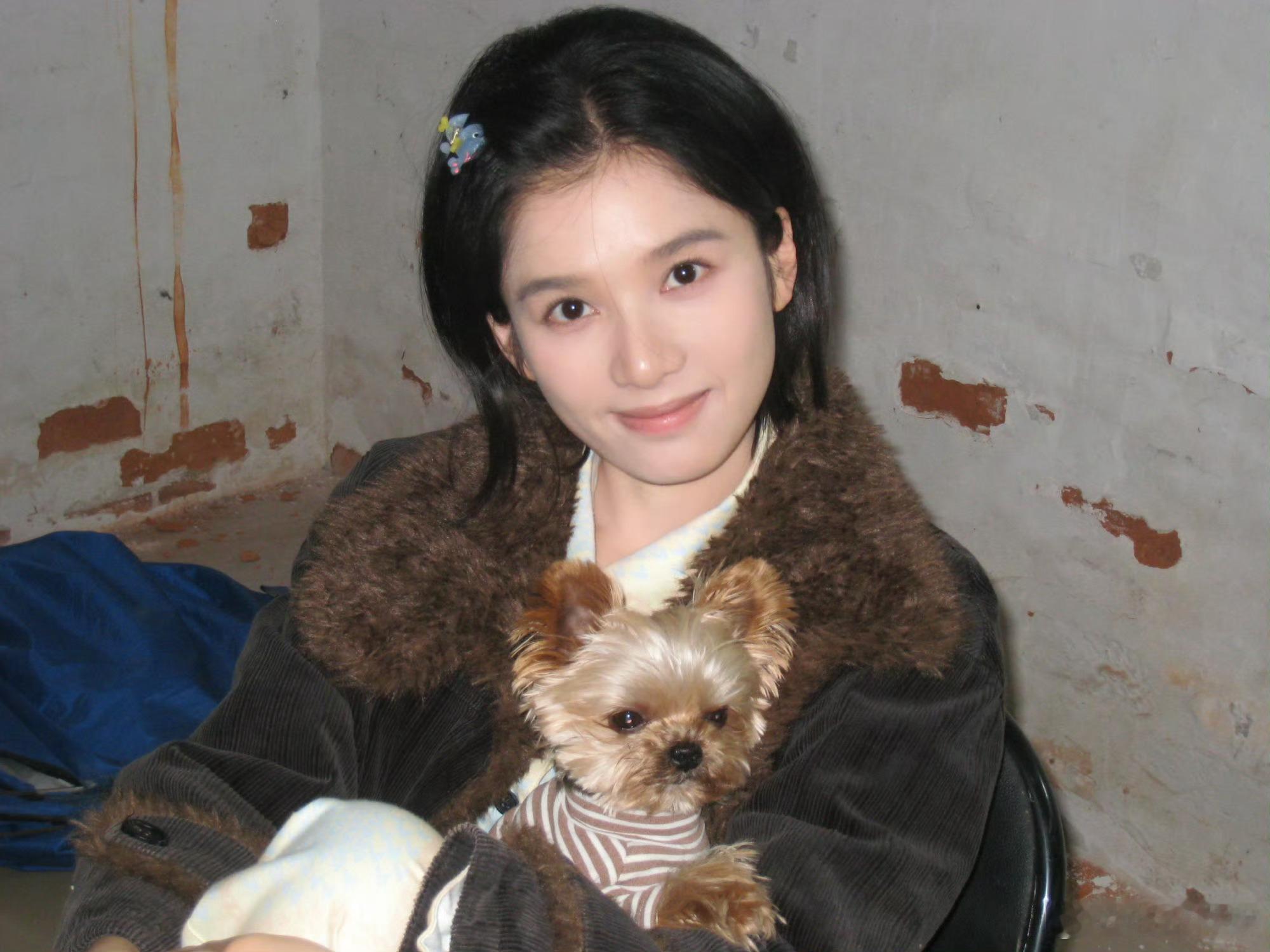 张婧仪N机日常张婧仪可爱的瞬间张婧仪可爱的瞬间，好看，