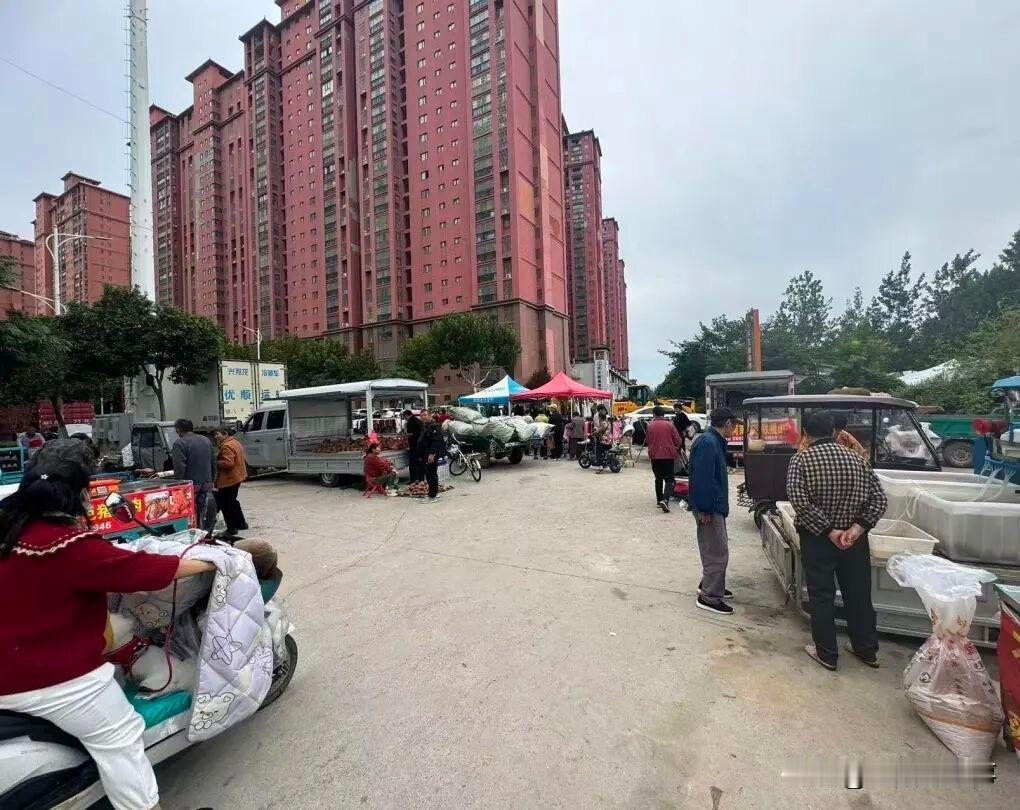针对众议的电动三轮车，我也说两句:
现在网上似乎对电动三轮车的非议之声也很高，动