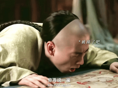 谁还没被孙千新剧里的常玉儿惊艳到？纵马而来的画面自带高光，草原野玫瑰的飒爽劲儿像