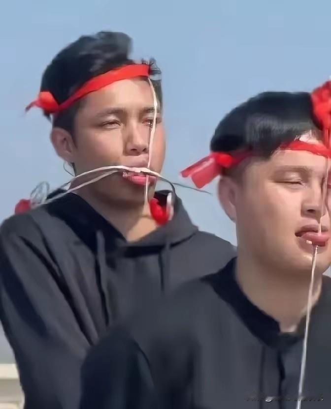 广东湛江穿令箭到底是什么原理？看着就好疼，是用钢针穿过舌头游街为村民祈福，第二天