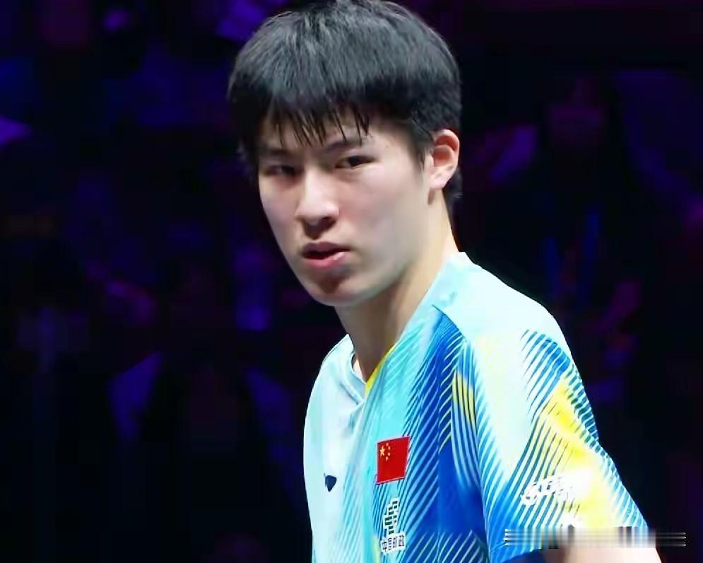 国乒186cm超级新星温瑞博
连续击败两位实力不俗的对手
强势晋级WTT重庆冠军