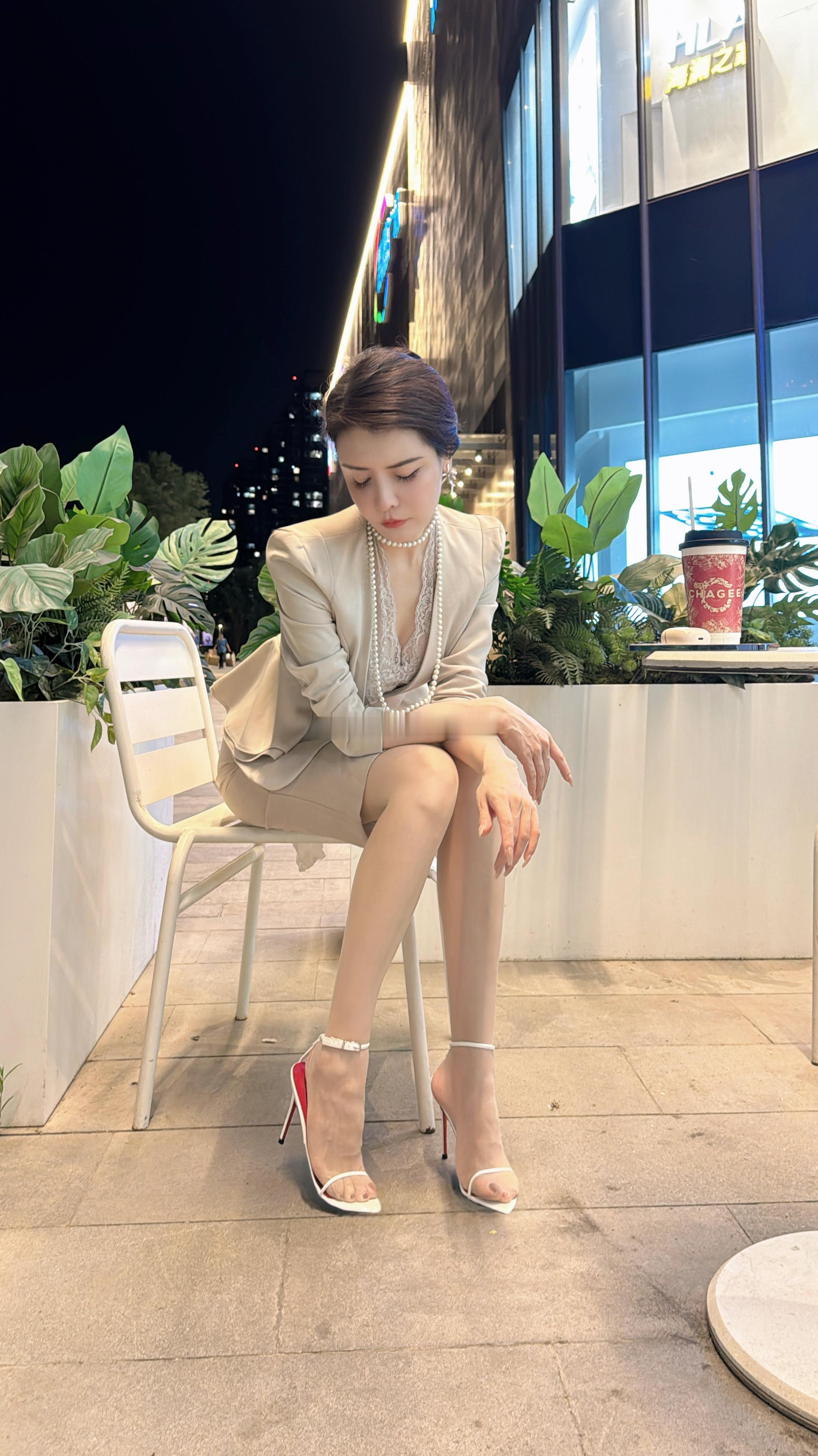 生活是动词，分享给了谁，心就给了谁 ​​​