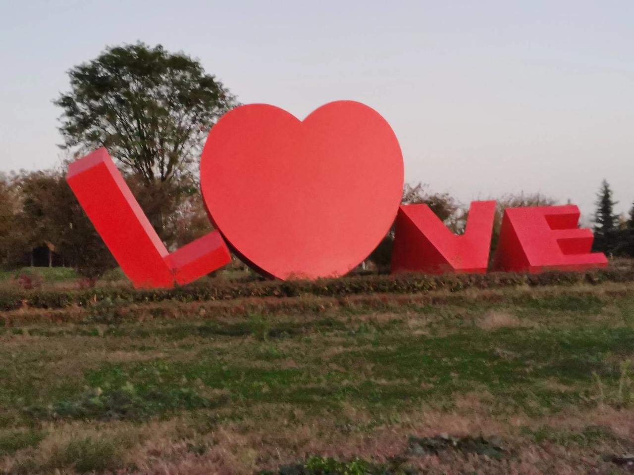 龙源湿地公园
我有早起锻炼的习惯，在汤峪专题培训期间，走遍了汤峪镇的角角落落。有