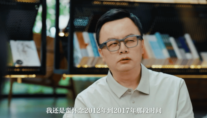 做产品需要勇和涌真正戴得住才是好AI眼镜行业大多追求功能堆砌，这支团队勇敢专攻轻