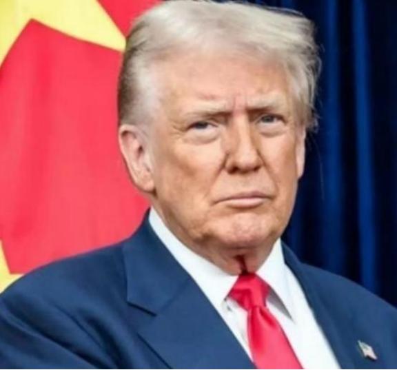 40000人阵亡，100艘战舰会被击沉？美媒表示，台海开战解放军伤亡惨重，大陆在