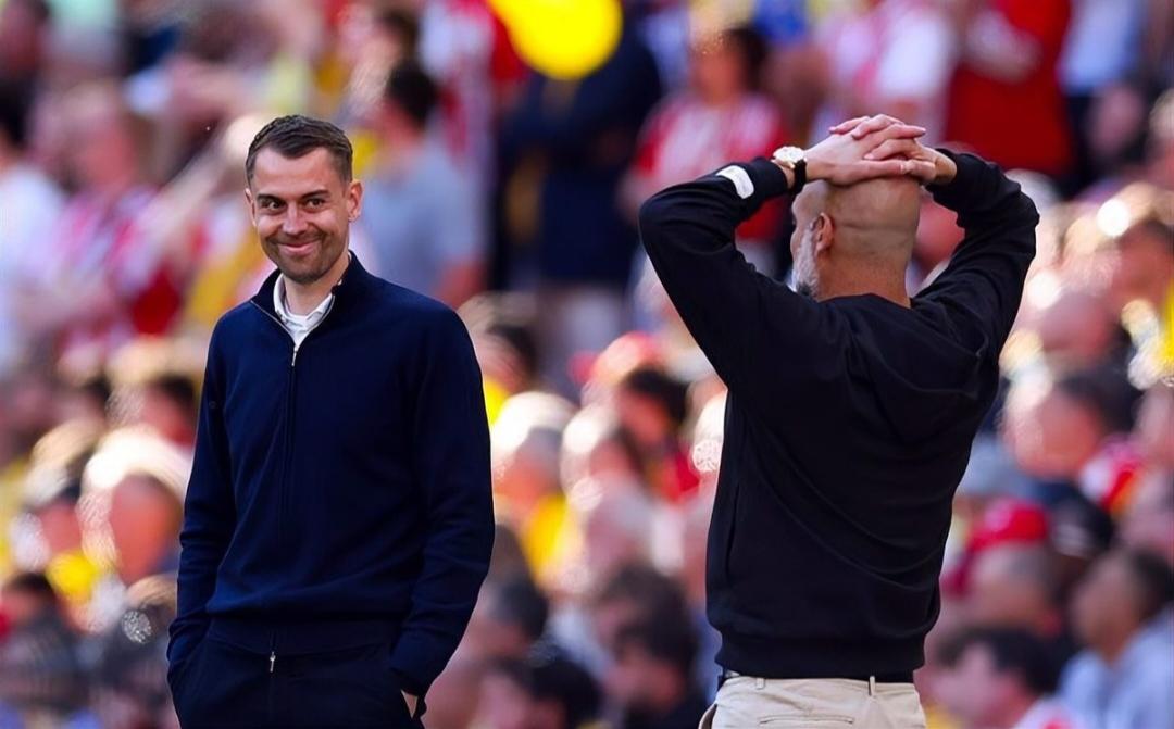 北京时间4月26日凌晨，在温布利球场进行的足总杯半决赛中，曼城在比赛尾声上演逆转