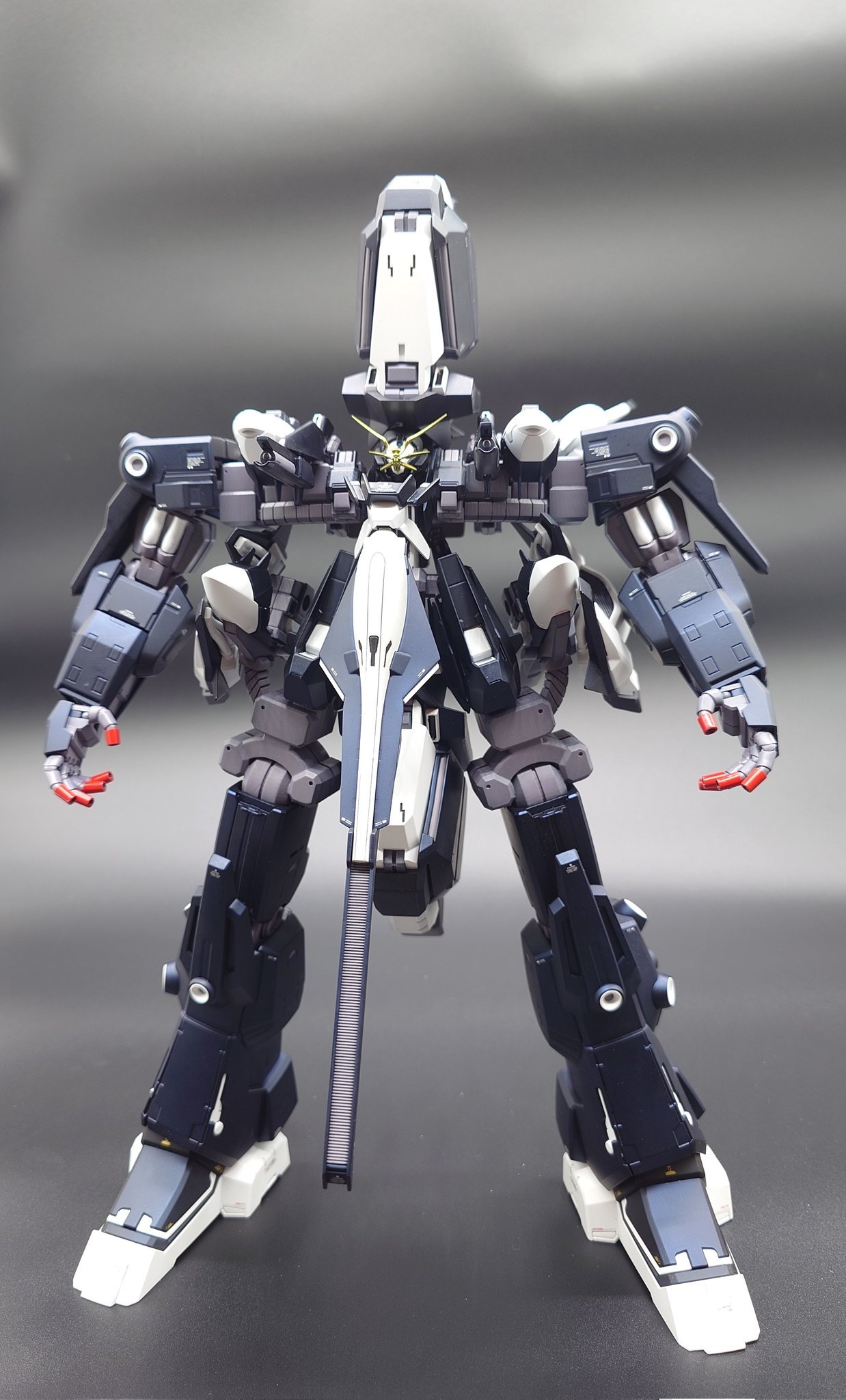高达TR-6巨神形态（by kuni3025）高达模型[超话]高达模型 ​​​