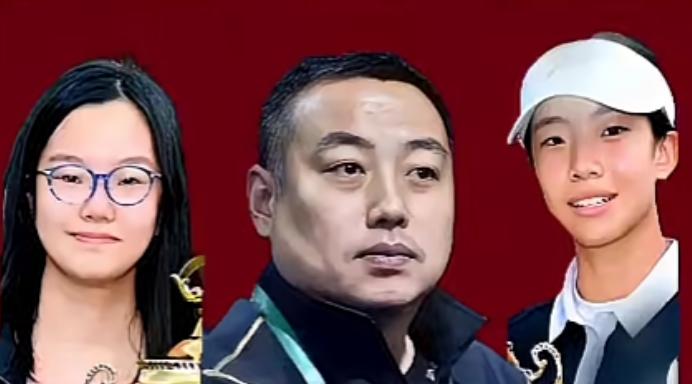 刘国梁
双胞胎女儿的两种人生
刘国梁有一对双胞胎女儿
姐姐刘宇婕妹妹刘宇彤
是双