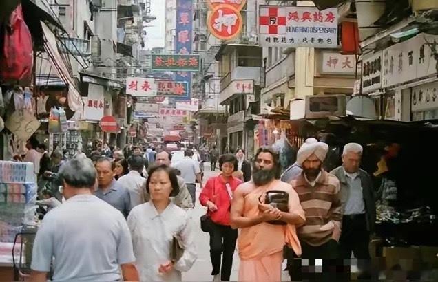 真是活久见！中文不过关，但是印地语过关也可以在香港当公务员！香港这是要走新加坡的