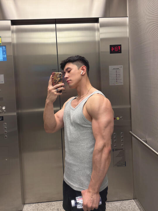 好像又大了（手臂训练➕饮食分享）