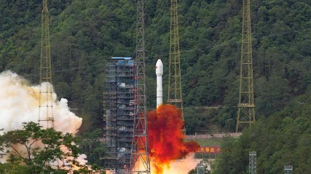 过河拆桥！尼日利亚拖欠我方八千多万卫星费用拒不偿还，在我方祭出30天最后通牒施压