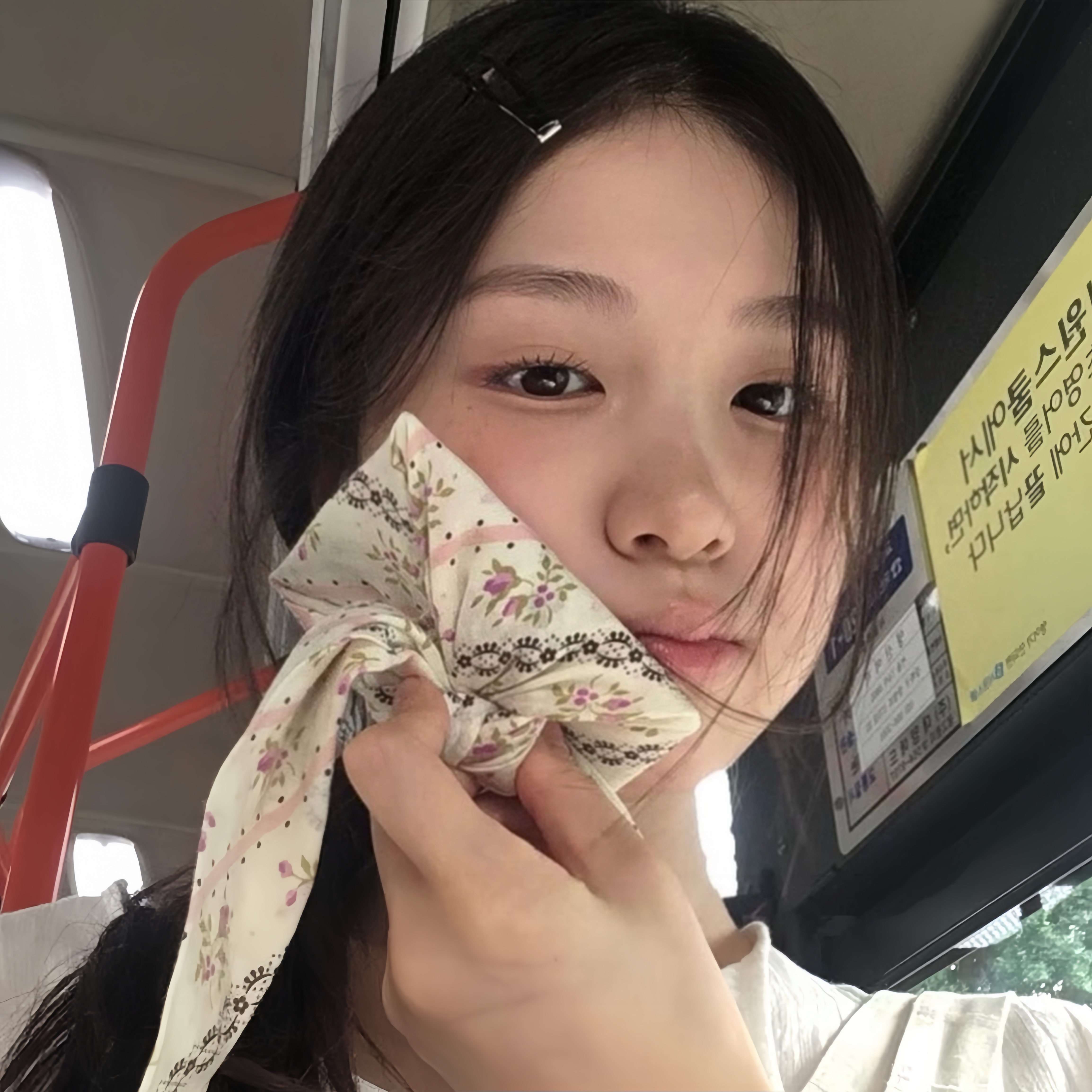 记忆是一个橘子罐头头像