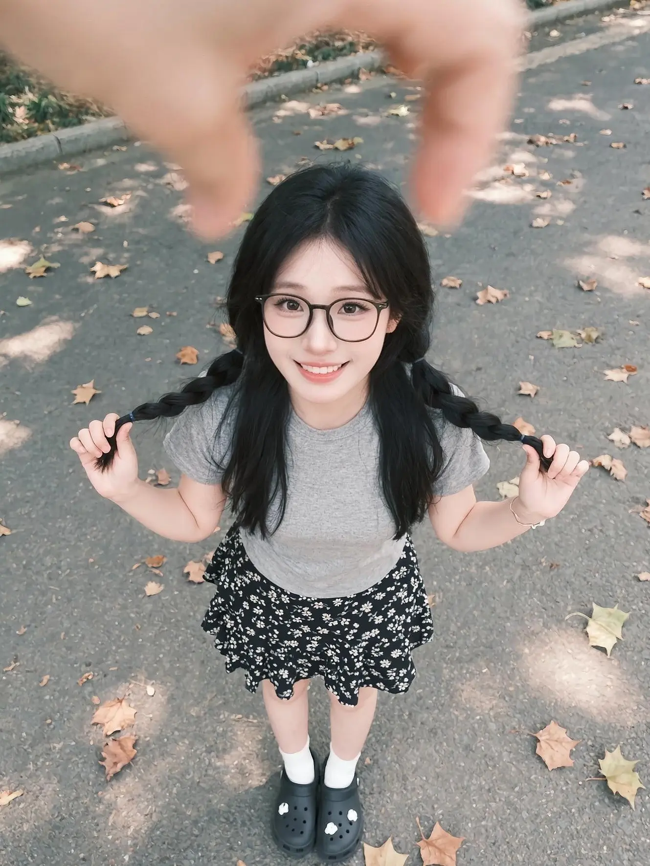 这样小小只的视角好特别🩵🖤