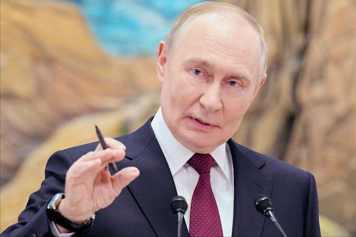 俄罗斯玩起“空手套白狼”，居然想拿被美国冻结的钱，去买特朗普创办的“和平委员会”