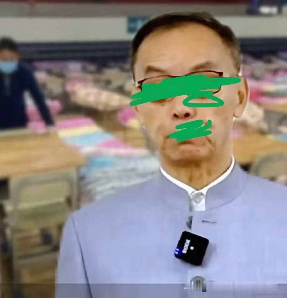 家人们，何泰迪那事儿有新动静没？都礼拜六了，他那“约茶”到底喝完没啊？
 
之前