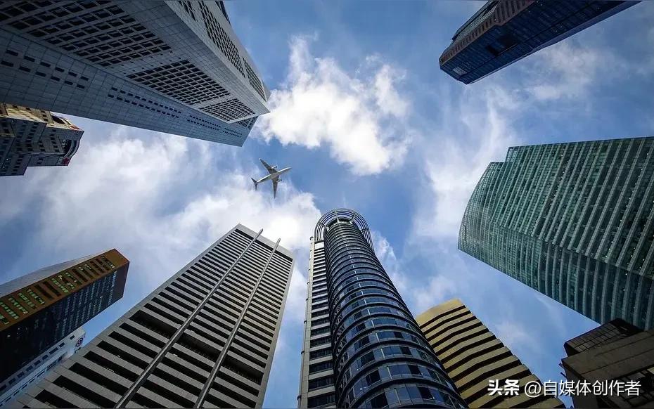 银行净息差的寒冬即将过去。多家国有大行交出年度成绩单。行业期盼已久的拐点信号已然