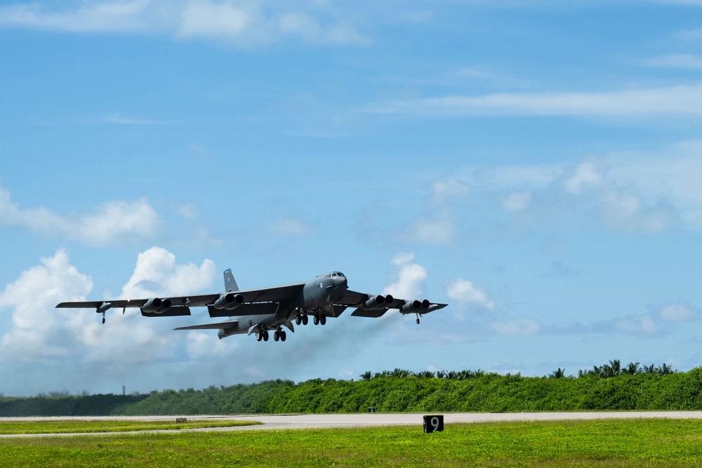 打破对外维持“导弹射程不超2000公里”姿态,伊朗攻击美军全球最稳固战略“安全屋”