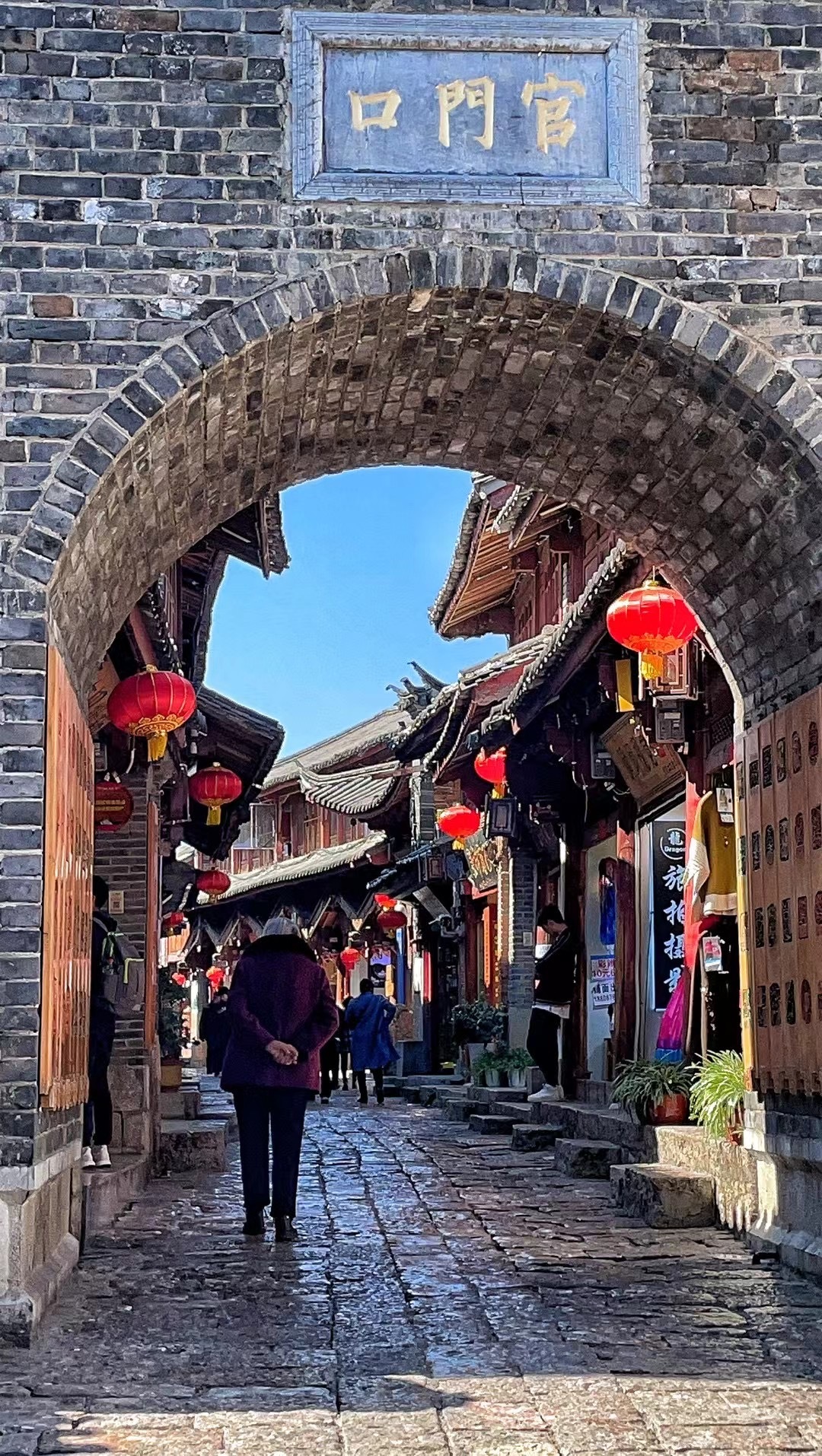 #丽江[超话]# 来云南旅游最近需要做些什么准备❶防晒防晒还是防晒  因为云南地