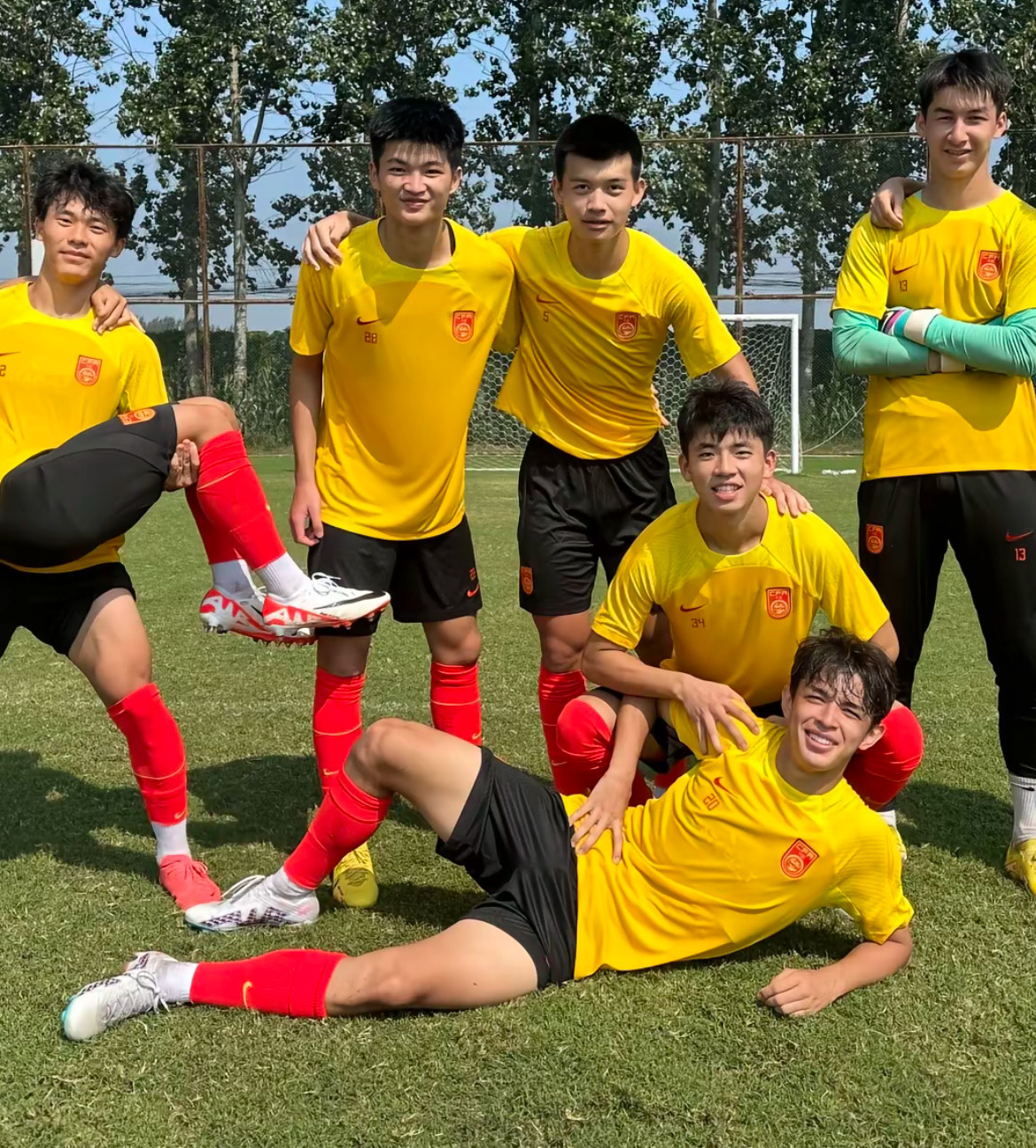 有没有酥州球迷给我介绍一下这对维汉恋 