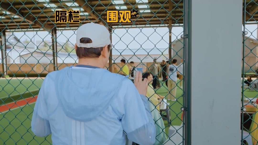 鹿晗韩语表白范志毅鹿晗韩语表白17岁的校草鹿晗 为表达自己的开心，鹿晗即兴对着范