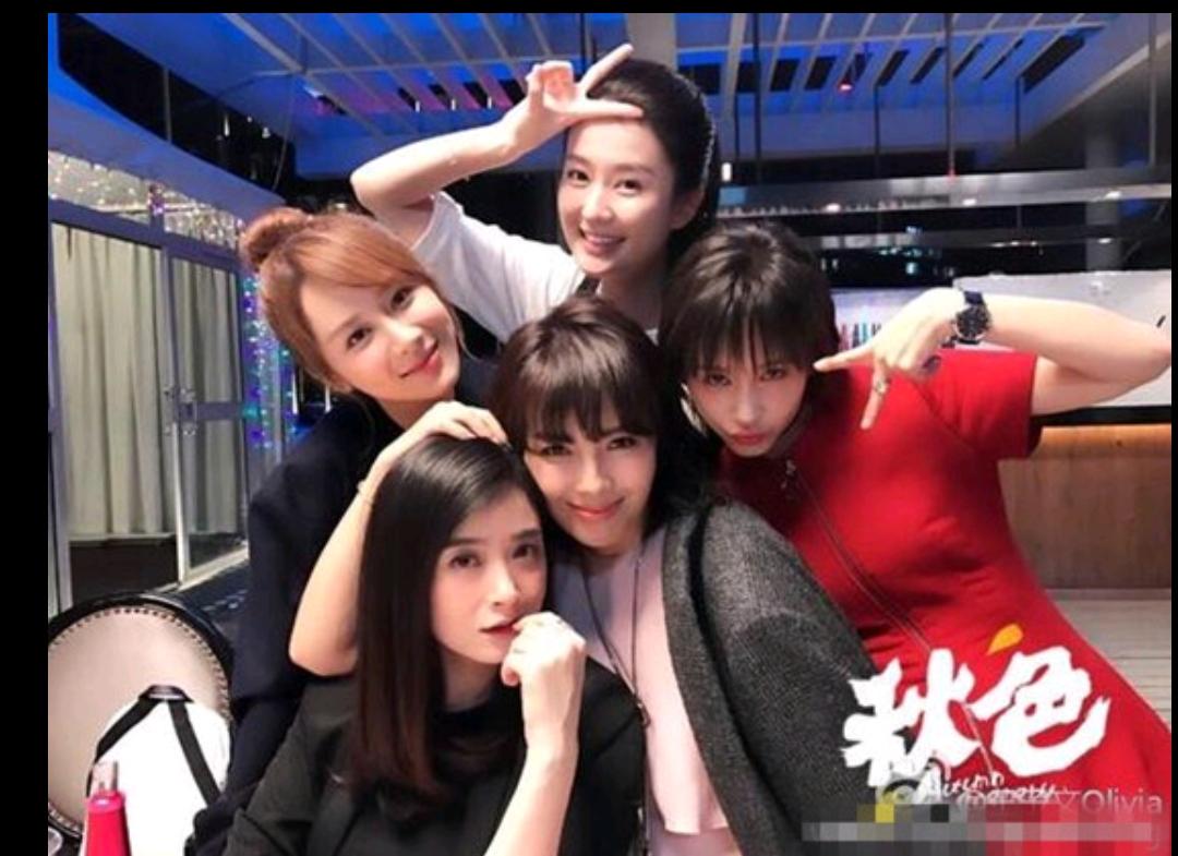 烟火人间，各有芳华——《欢乐颂》五美评析
 
《欢乐颂》最动人的，便是22楼五个