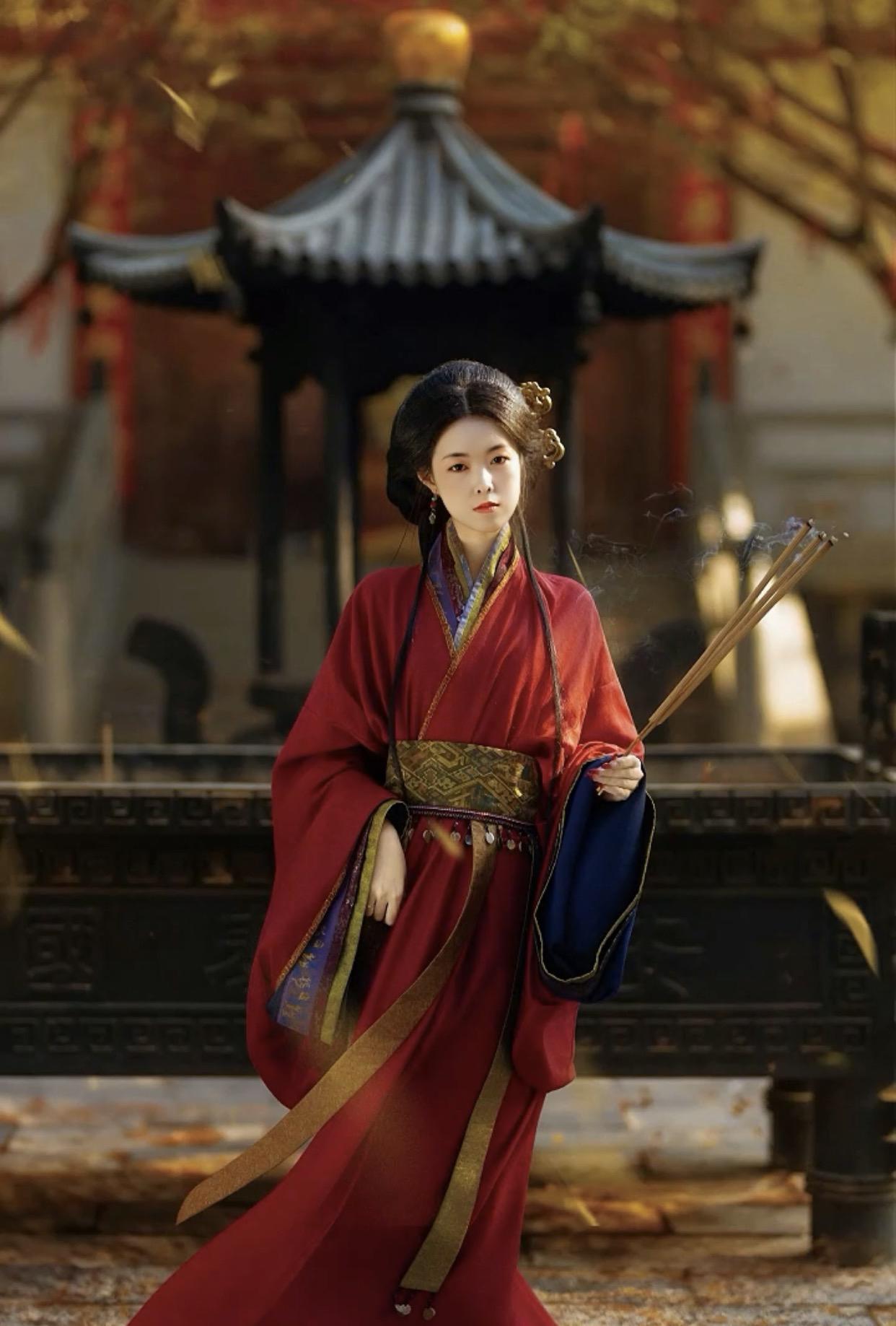 我的今日状态：😁轻松愉快
我这里的天气：☀️晴天