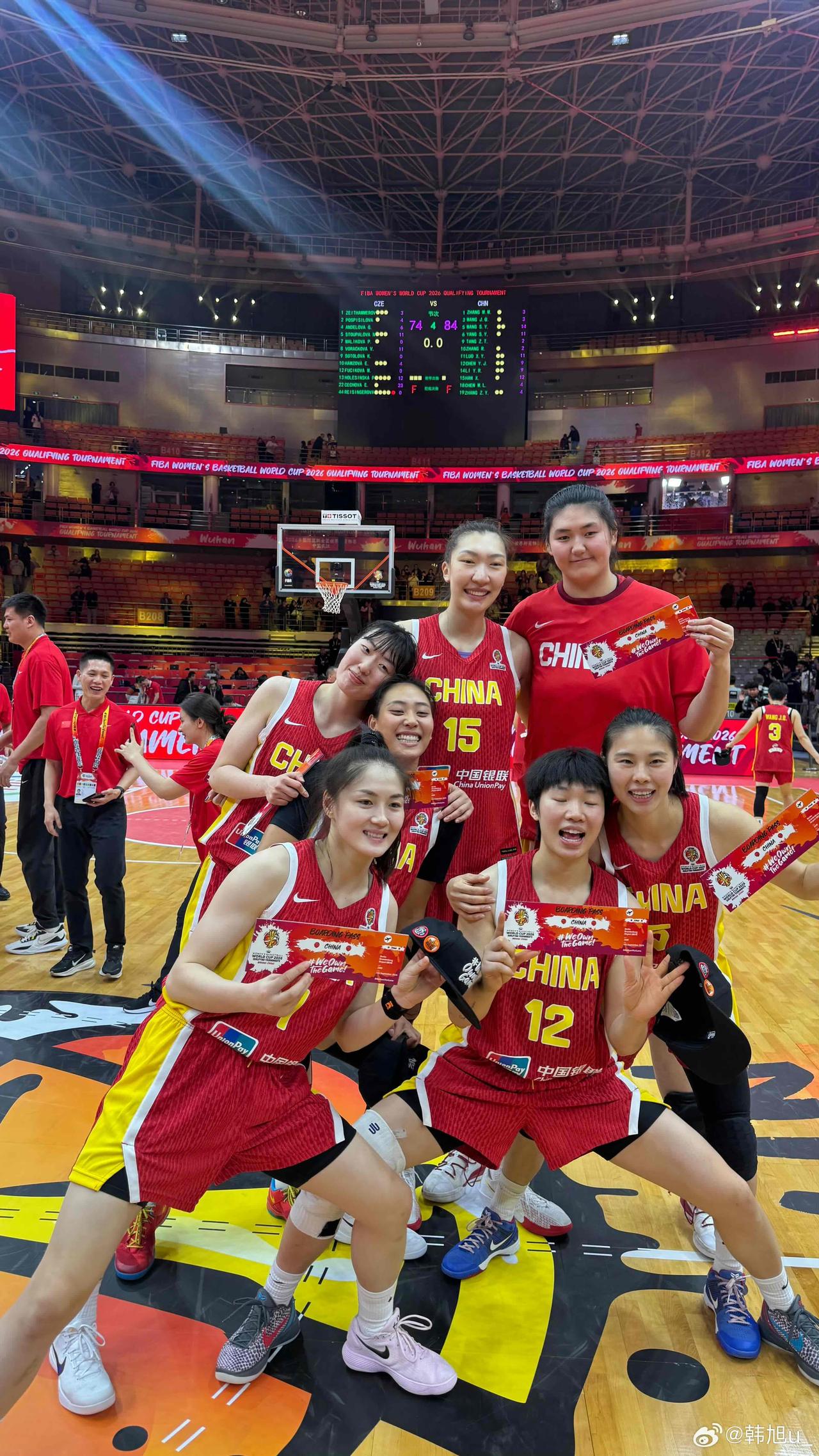 中国女篮双塔目前多数是起反作用

关注中国女篮的人人都知道，中国女篮可以排出双塔