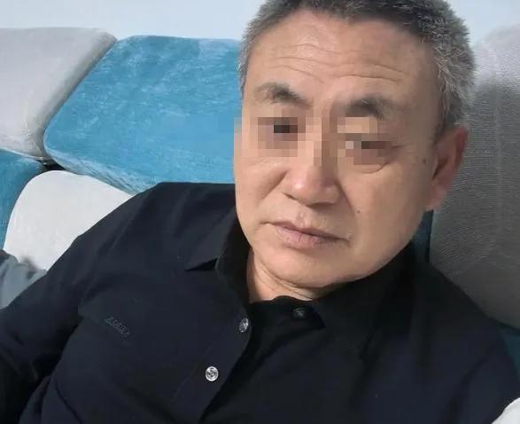 谁能想到，打算报恩给继父买房，却在银行揭开了一场藏了19年的沉默父爱。我从小跟着