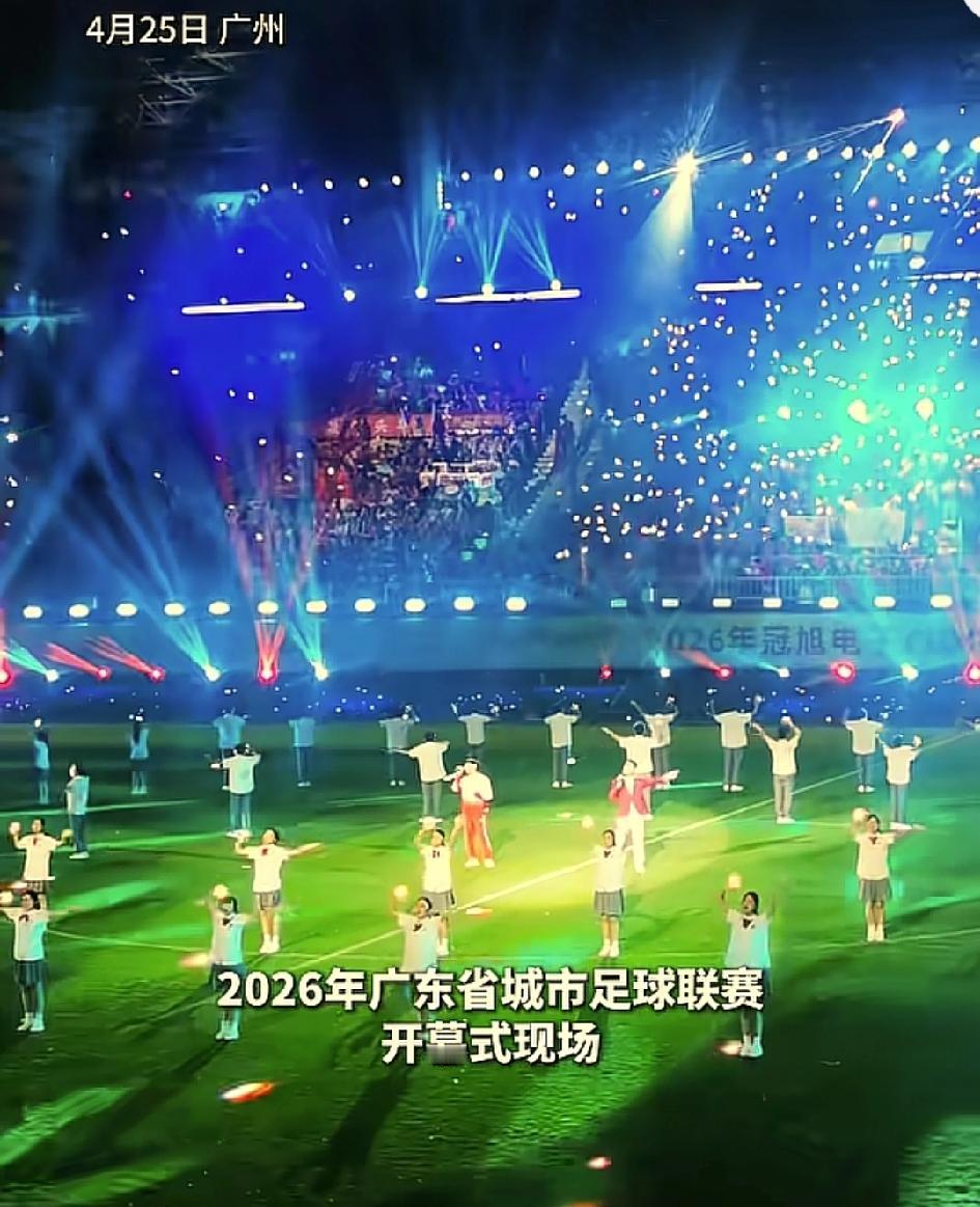 高远的笑总是那么治愈人
多才多艺，翩翩贵公子
优秀的乒乓球运动员林～高远
25日