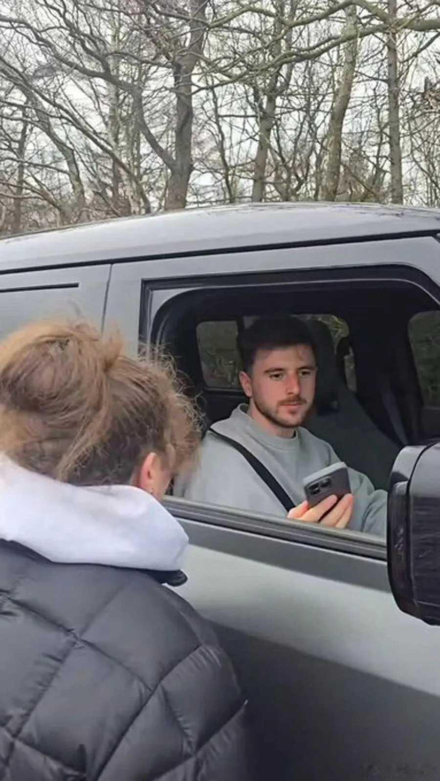 卡里克称芒特恐仍无法复出，拒谈拉爵被罚！曼联欲赢主场虫埃弗顿曼联周一将做客对阵埃