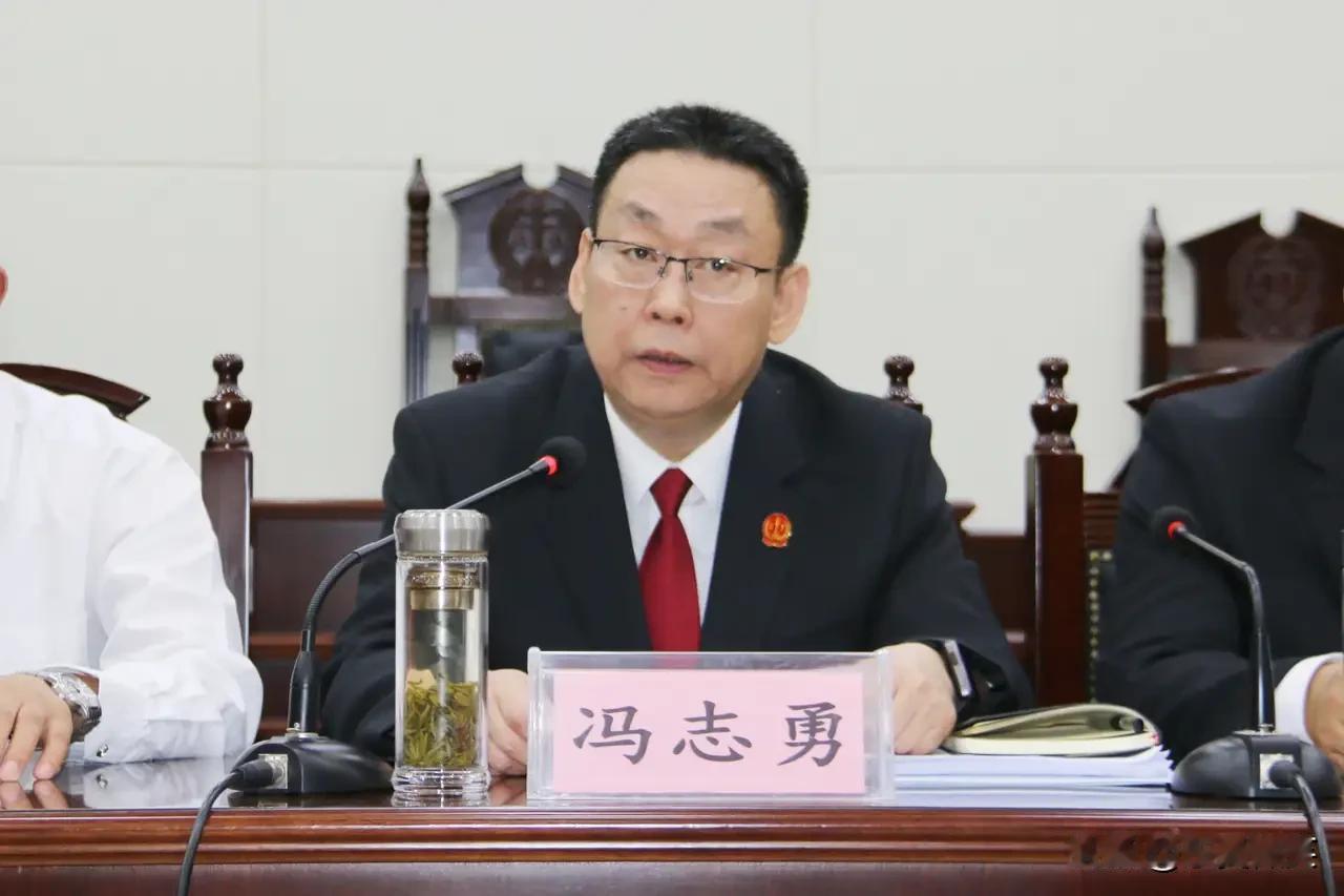 必须还我们的冯院长一个清白，冯院长表示坚决不能背这个锅。
因此，强烈建议河北高院