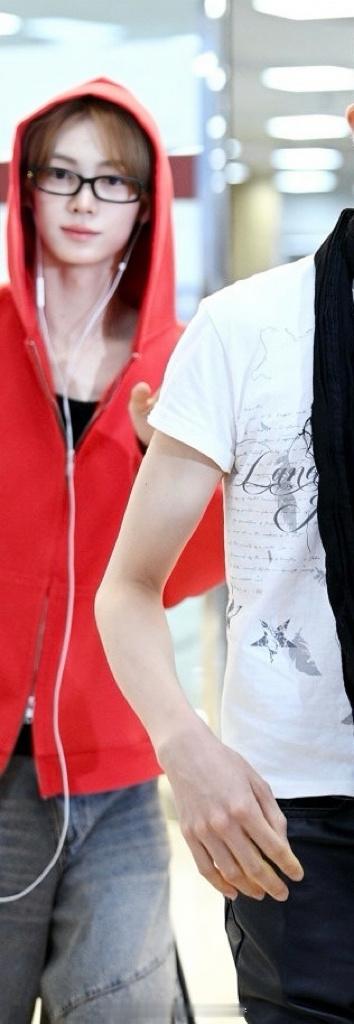 韩振今日机场新闻图 