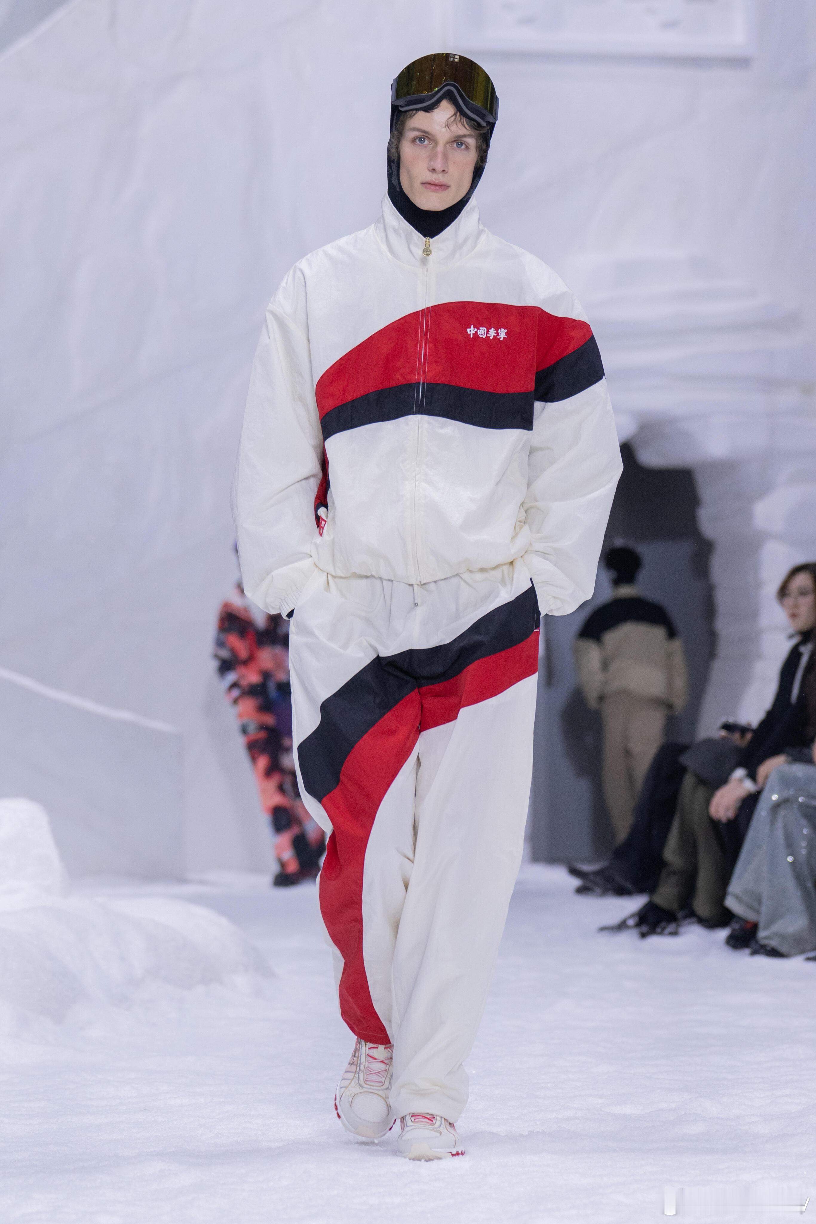男装周 米兰时装周的聚光灯下，中国李宁以「THE ATHLETE IN ALL 
