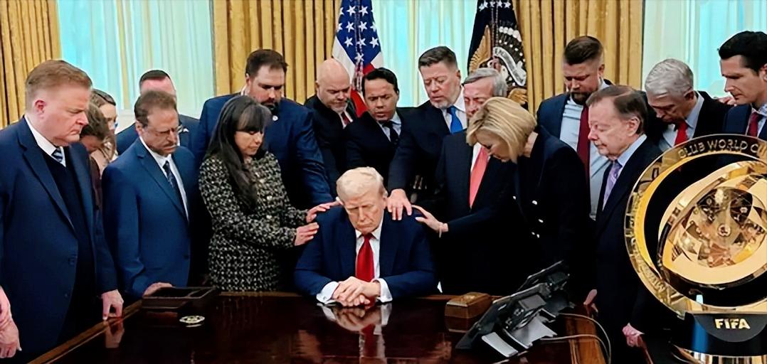 离谱到家了！美军在中东打了没几天，就被曝弹药快见底了，结果特朗普嘴硬到不行，转头