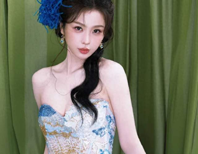 虞书欣真的绝美