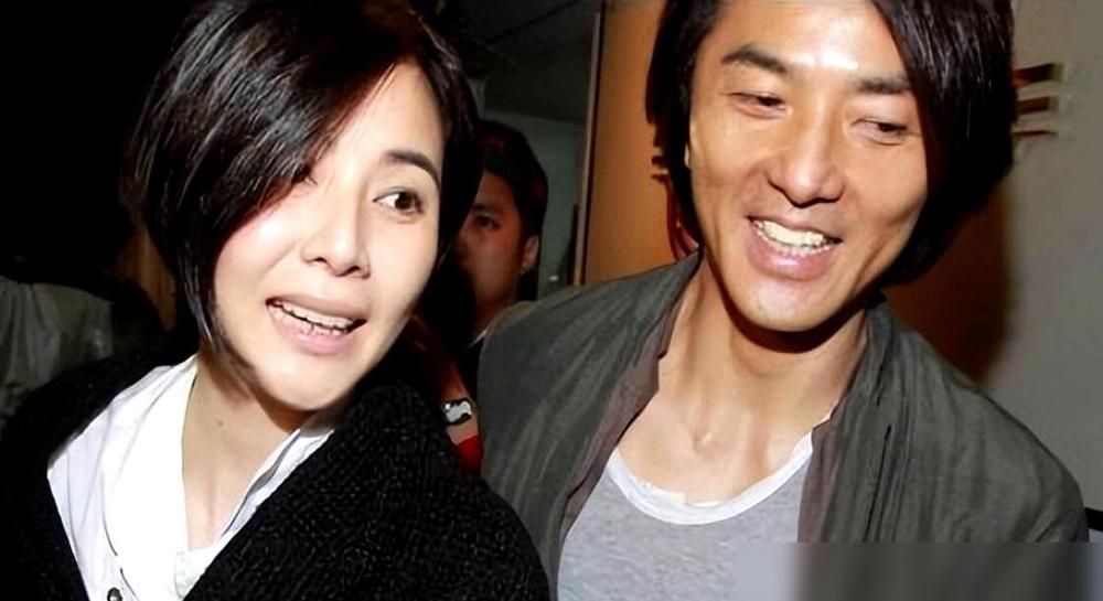 郑伊健的老去，恰恰是蒙嘉慧的重生。你以为是岁月静好？我告诉你，这是一场无声的权力