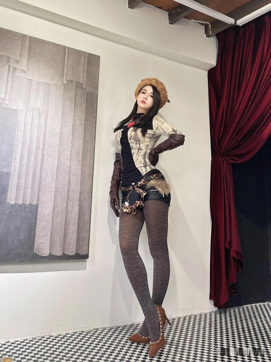 女生如何穿搭看起来时尚更有品味呢