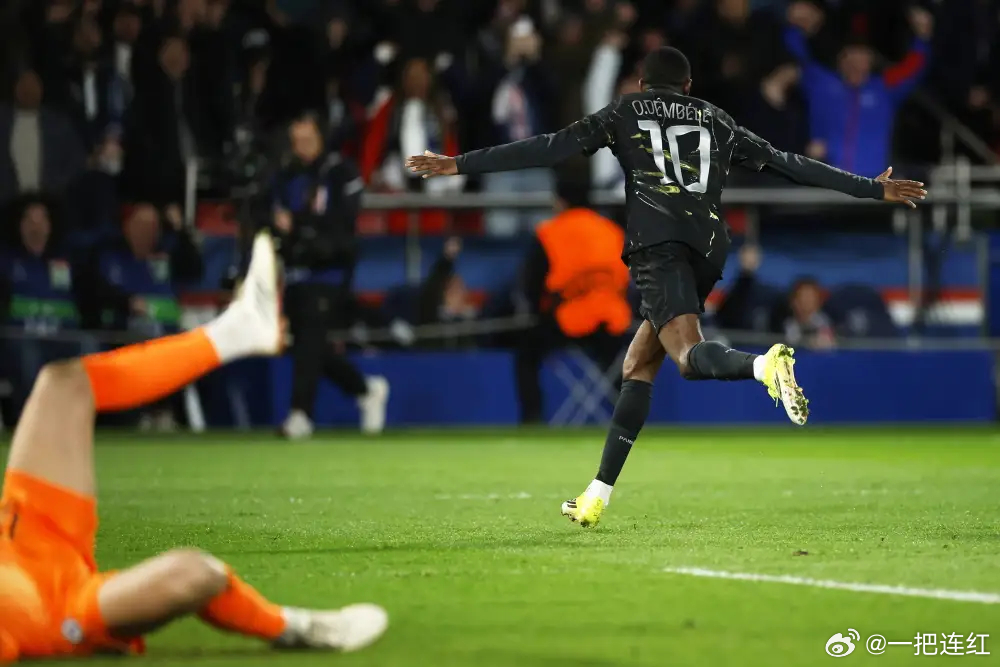 繁华背后！英超欧战集体哑火，正在掉入和意甲一样的陷阱英超在欧战1/8决赛首回合遭