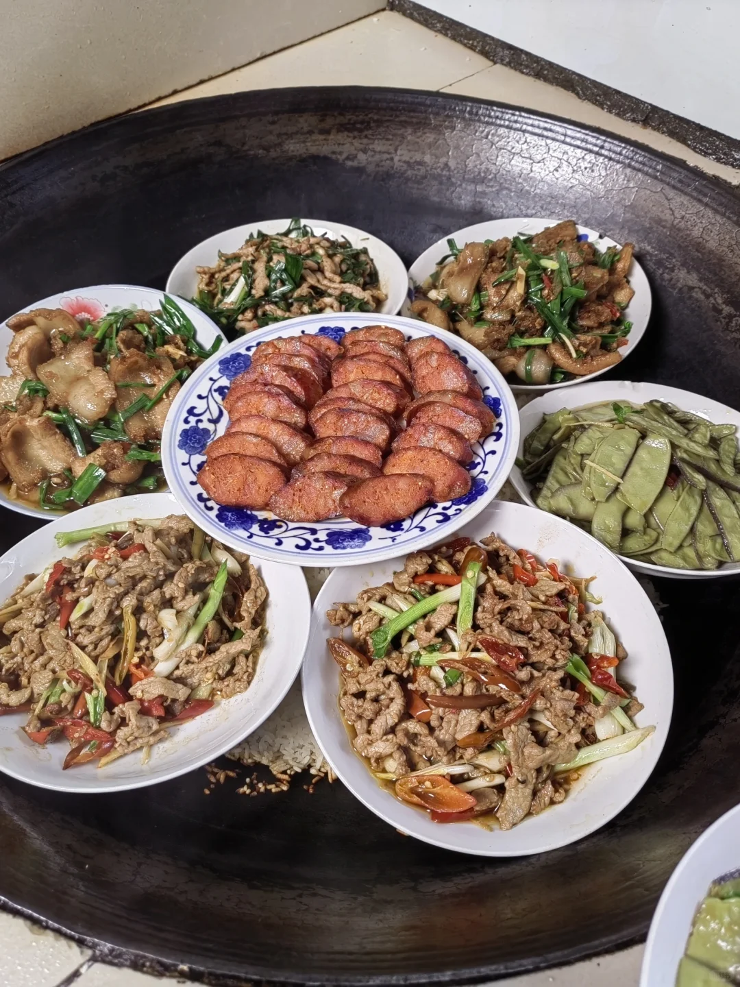 这样一锅柴火饭喜欢吗